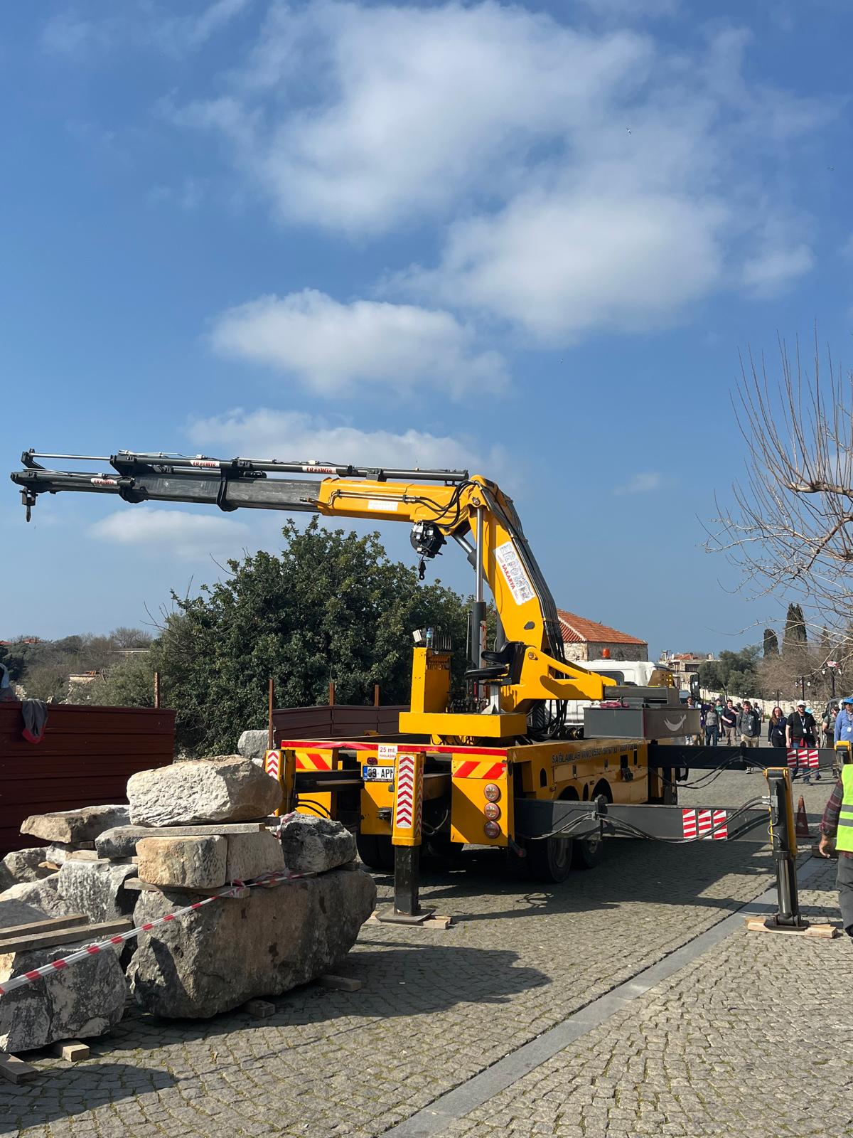 Forklift ile Tır Yükleme ve Boşaltma Teknikleri